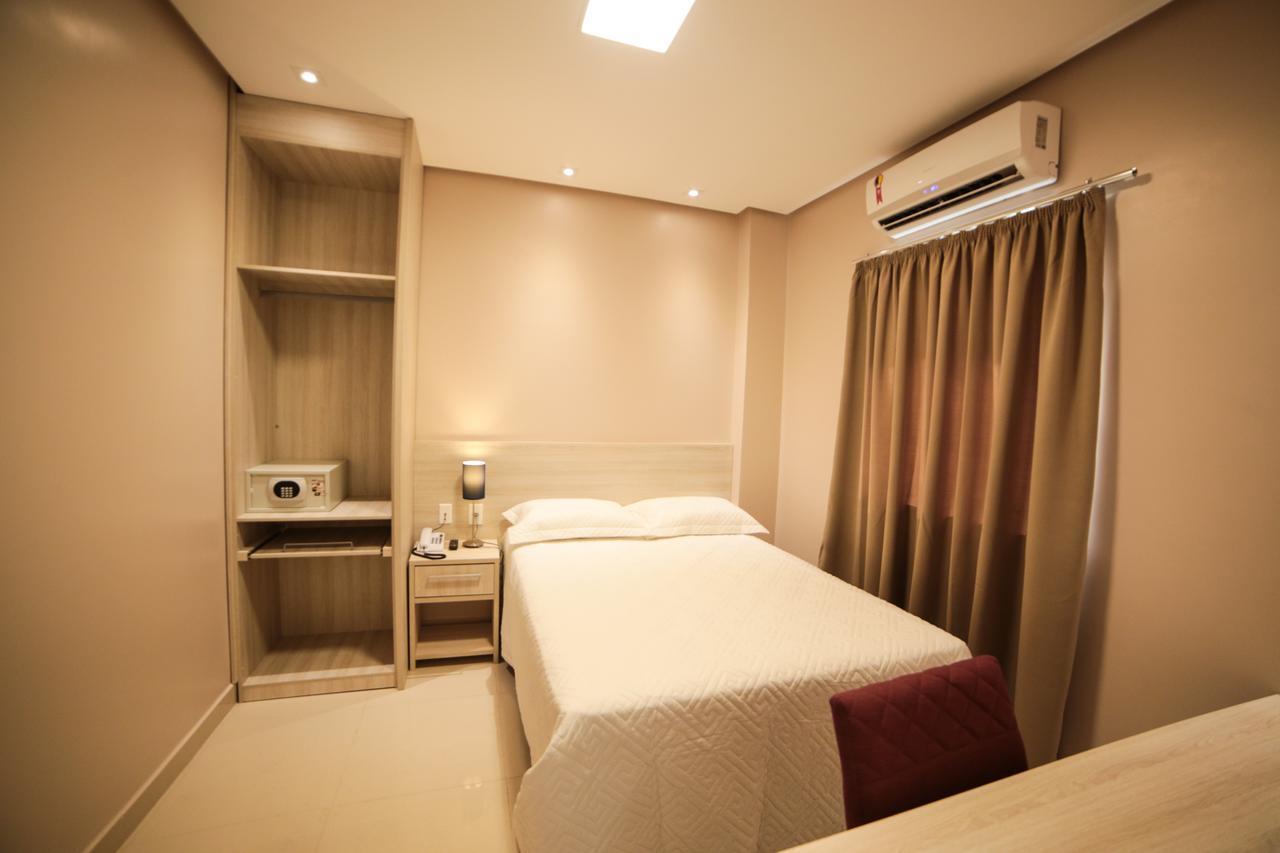 Hotel London Сантарен Экстерьер фото