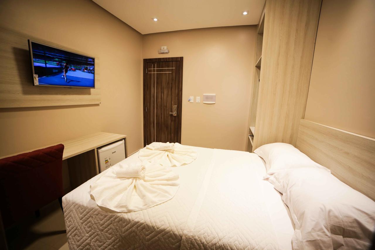 Hotel London Сантарен Экстерьер фото