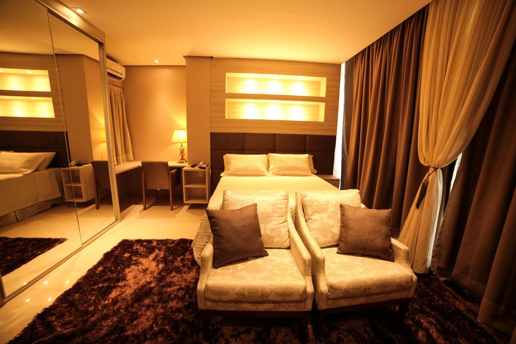 Hotel London Сантарен Экстерьер фото